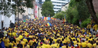Mergi la Istanbul pentru Turcia – România? Ce trebuie să știi înainte să intri pe stadion: de la documente la obiectele interzise care pot duce la închisoare! Suporteri România cu obiecte interzise confiscate la intrarea pe stadion Turcia – România Istanbul