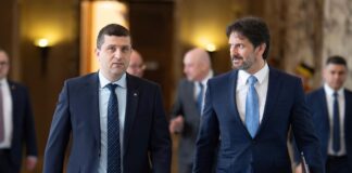 România și Slovacia produc armament împreună: echipe mixte încep imediat la lucrul