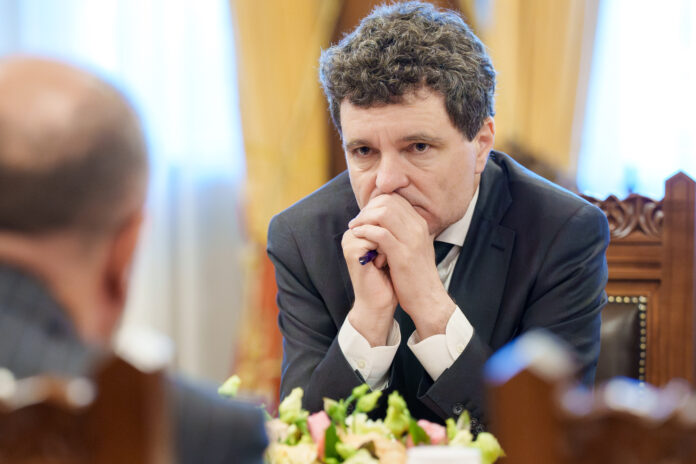 Nicusor Dan: voi merge la DIICOT daca voi fi chemat