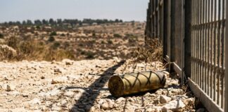 Armata israeliană a ucis un civil lângă granița cu Libanul Zona de granita Israel Liban cu vehicule militare si civil ucis foc prietenos civil ucis israel