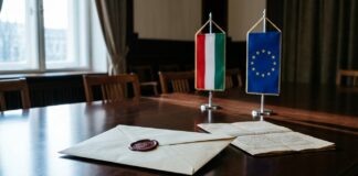 Rusia apără guvernul Orban după scandalul privind presupuse scurgeri de informații către Moscova Viktor Orban si Maria Zaharova scurgeri informatii Ungaria Rusia conferinta