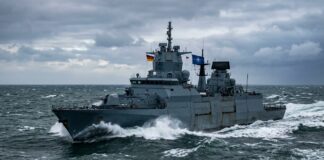 Două fregate germane în Atlantic: Sachsen conduce forța NATO, Brandenburg răspunde Rusiei Fregata germana Sachsen navigand in Atlanticul de Nord forta NATO fregate germane atlantic