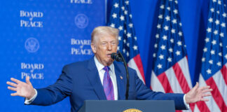 Donald Trump, apel urgent către pensionarii din Florida după tentativa de asasinat: prezența lor la vot, cheia victoriei republicane donald trump anunta eliberare cetateni polonezi belarus rusia detentie