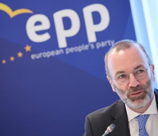 Manfred Weber, liderul PPE: Suntem foarte îngrijoraţi de ultimele evoluţii din România
