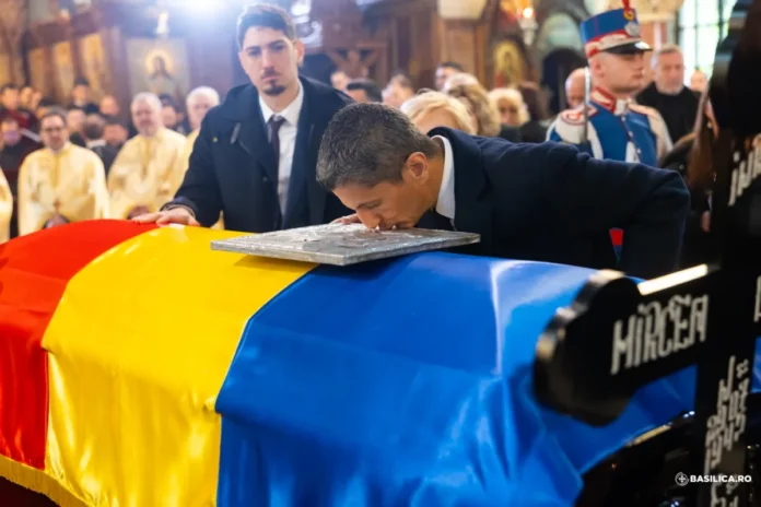 lucescu foto ultimul omagiu mircea ceremonie emotionanta bucuresti