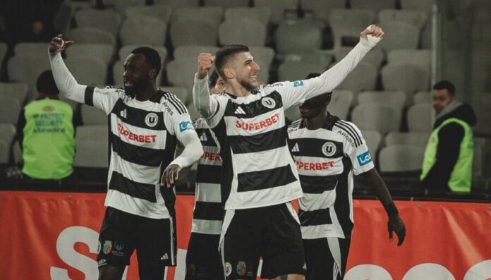 u cluj universitatea craiova meci fotbal liderul superligii stadion