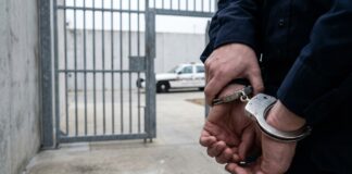 Arestat la eliberarea din Penitenciarul Deva: bărbatul era urmărit și în Ungaria arestat penitenciarul deva urmarit international ungaria eliberare