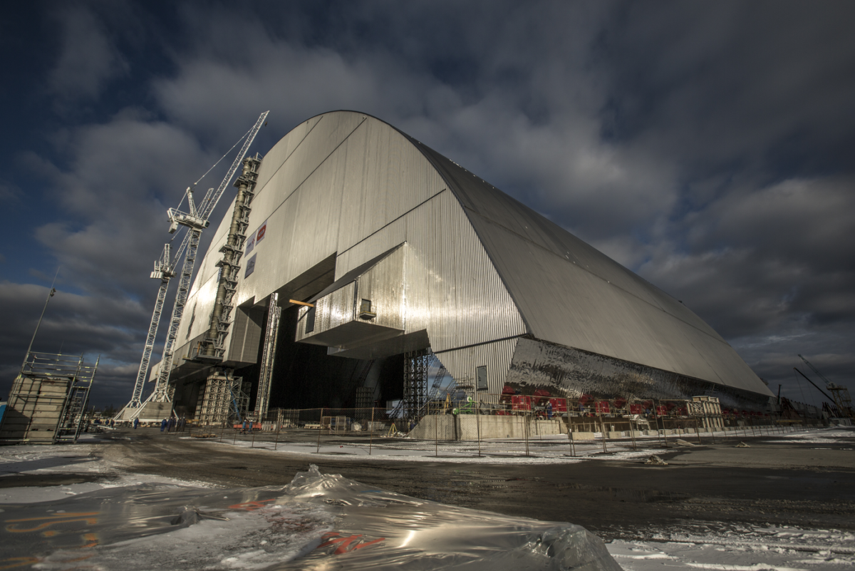 New Safe Confinement peste reactorul 4 de la Cernobîl