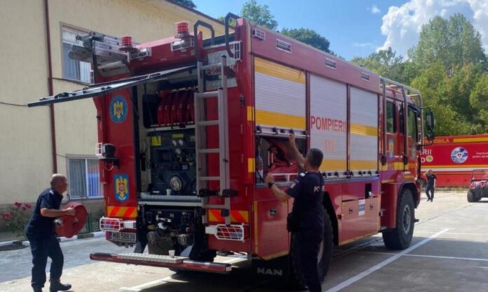 comuna blejoi explozie incendiu depozit pompieri interventie ploiesti