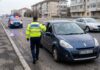 84% din accidentele cu mașinile care au volan pe dreapta – din cauze proprii Masina cu volan pe dreapta oprita de politia rutiera in control pe sosea