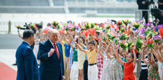 Summit SUA–China: Donald Trump și Xi Jinping negociază într-un climat tensionat donald trump xi jinping summit beijing sua china 2026 negocieri