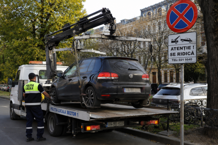 ridicare masina ridicarea vehiculelor parcate ilegal bucuresti politie locala
