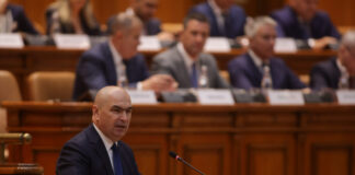 LIVE VIDEO – Moțiunea de cenzură împotriva Guvernului Bolojan. Și-au anunțat prezența 402 senatori și deputați, din totalul de 464 motiunea de cenzura publicata monitorul oficial guvern bolojan demis parlament