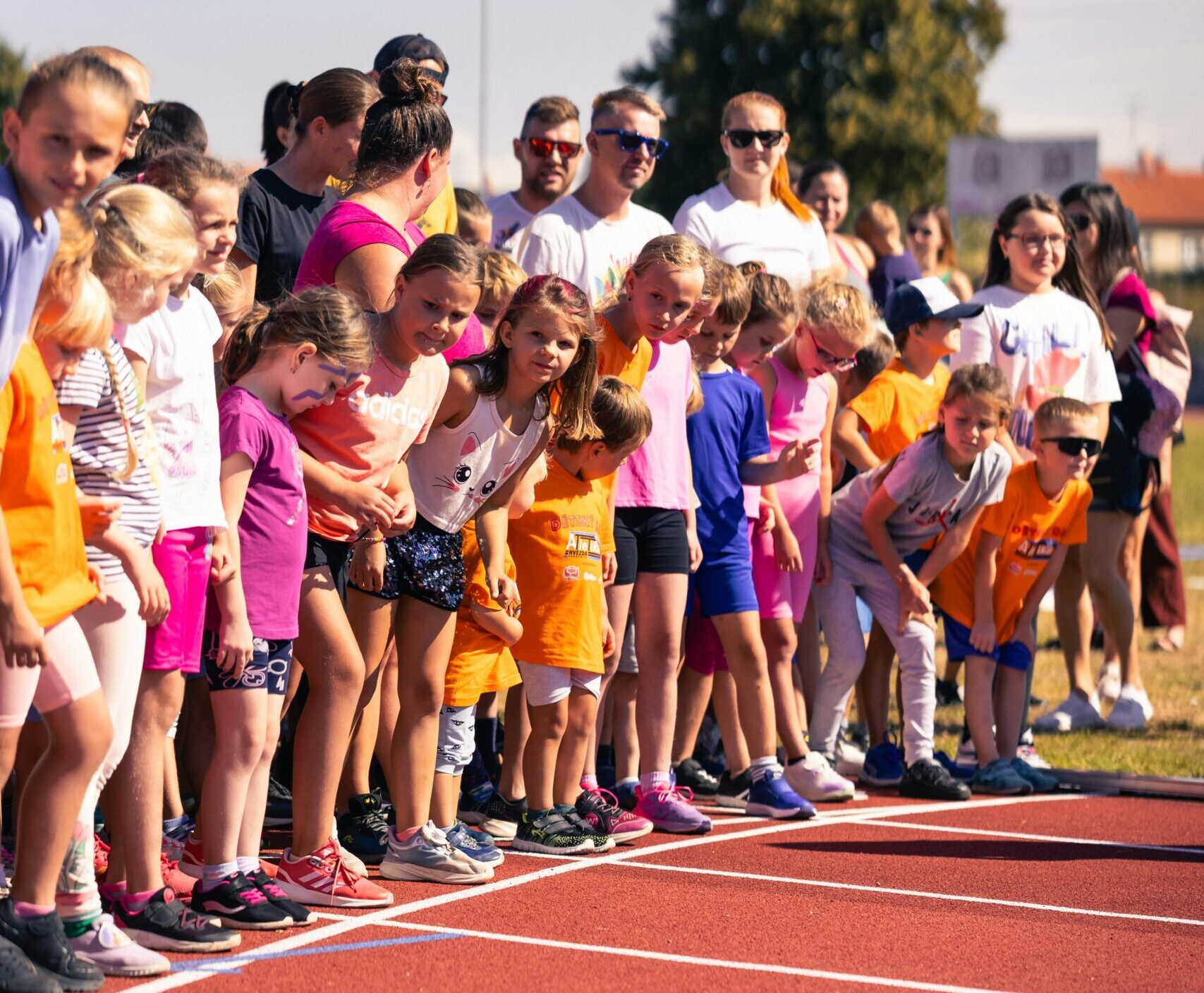 Copii practicând sport