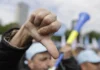 Sindicaliștii de la Apele Române ies în stradă: „Nu putem apăra digurile pe salariul minim” apele romane protest angajati drepturi salariale bucuresti sediu