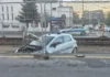 Polițist local rănit după ce a pierdut controlul autospecialei pe Bd. Basarabia