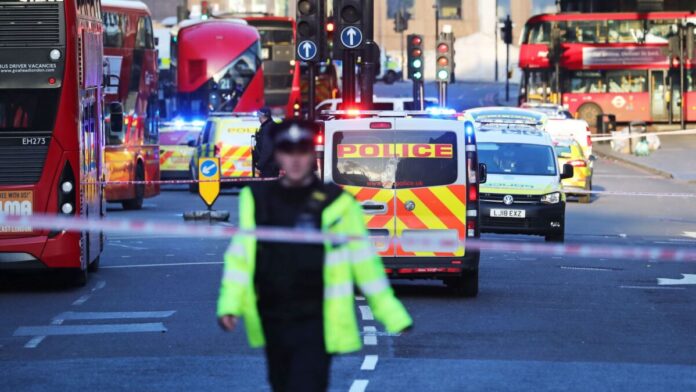 alerta terorista marea britanie londra avertisment mae cetateni romani